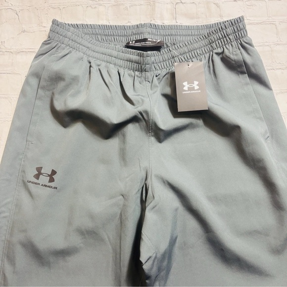 Under Armour Pants Vital Mens M Gray/Black Woven Training Gym Drawstring NWT - Picture 4 of 8